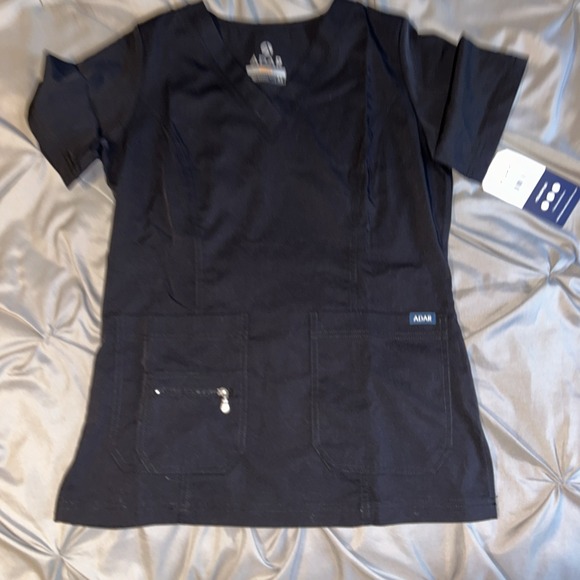 ADAR Tops - Adar Pro Women's Black V-Neck Short Sleeve Tailored Fit Scrub Top NEW Size XS